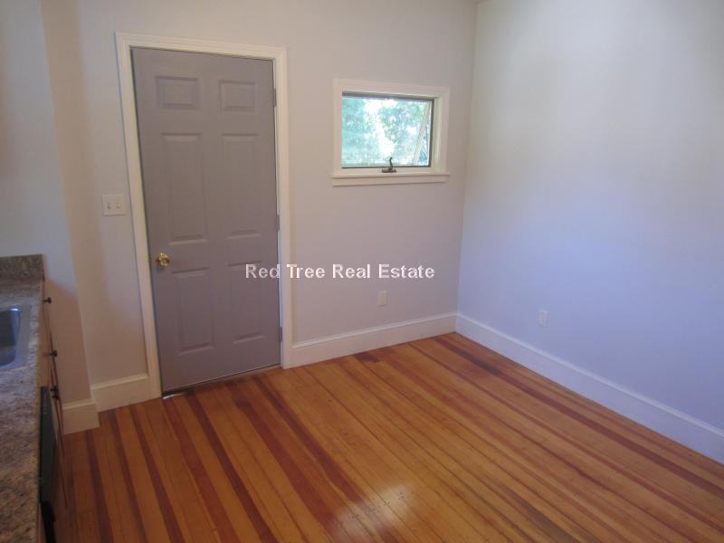 65 Vine Rock St - Photo 3 of 18