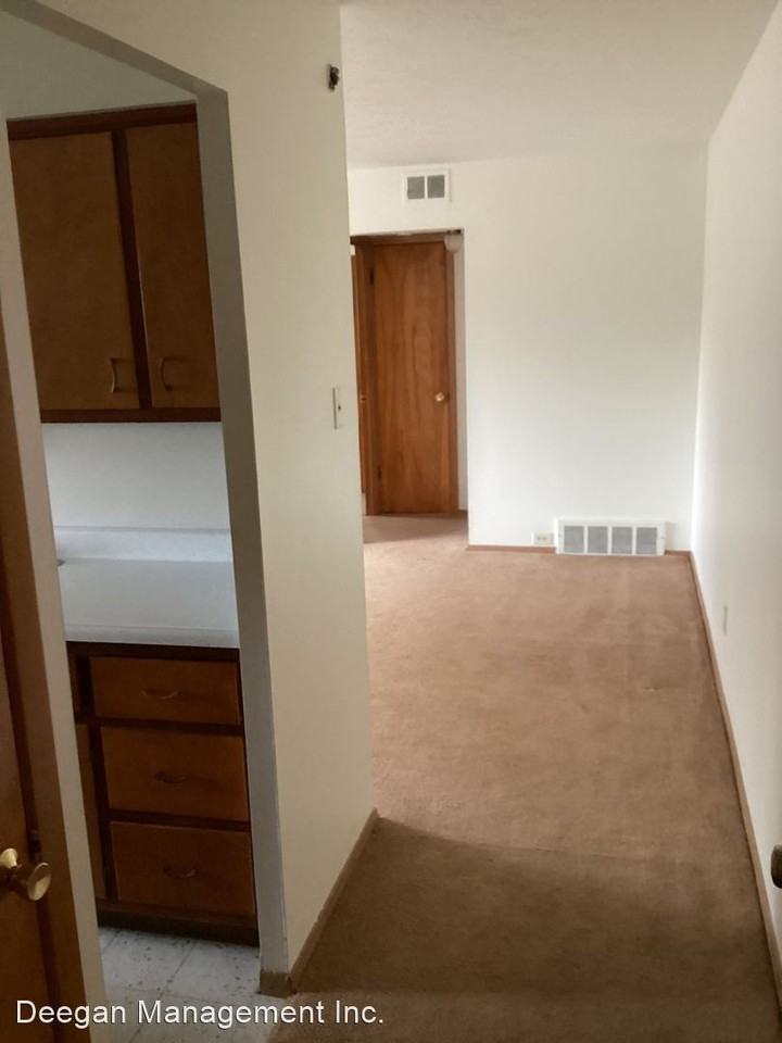 19215 Bella Dr - Photo 2 of 10