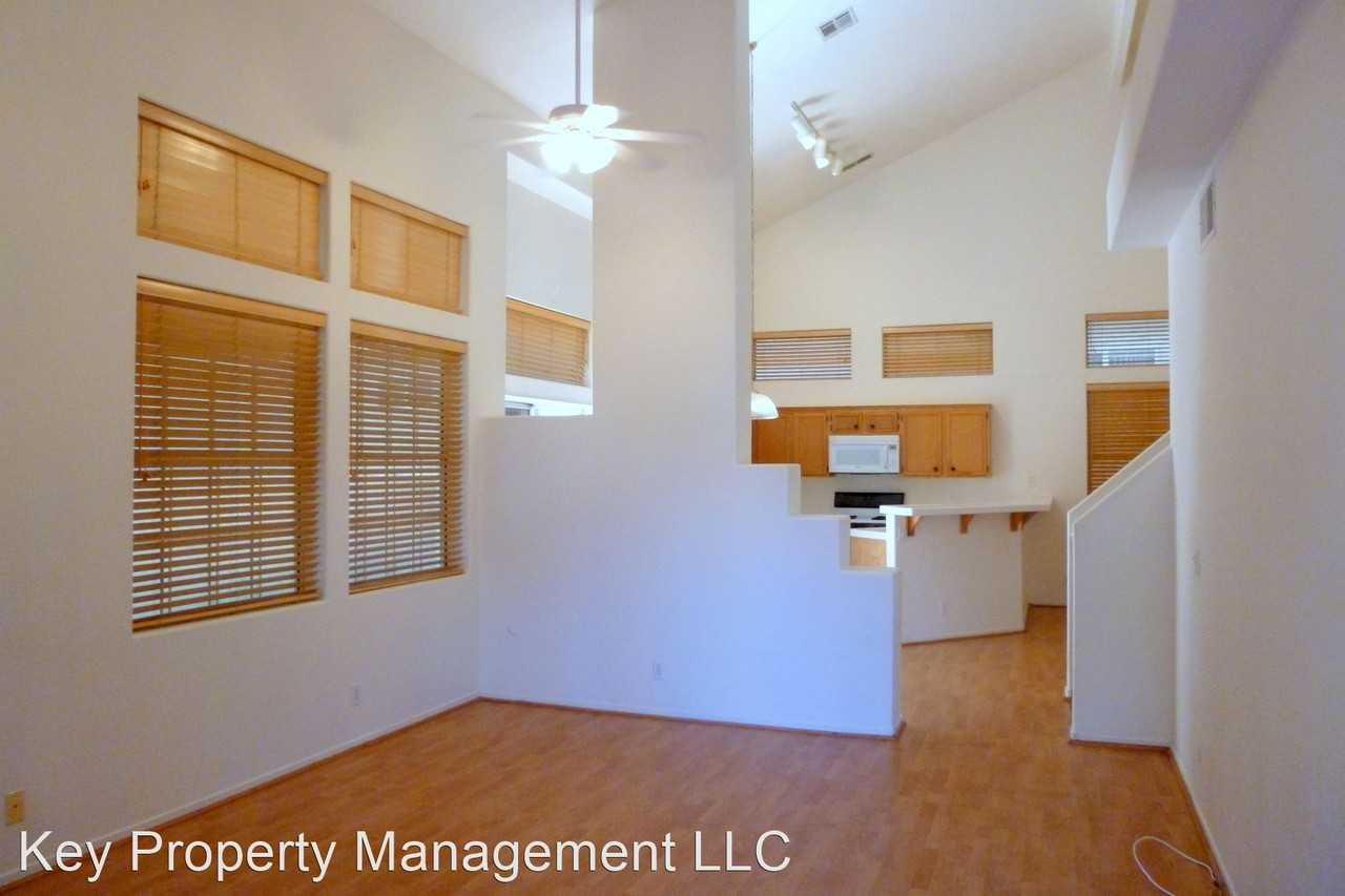 2332 Ramsgate Dr - Photo 2 of 12