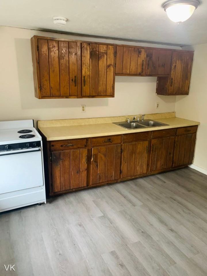 16-18 Bridge St - Photo 2 of 5