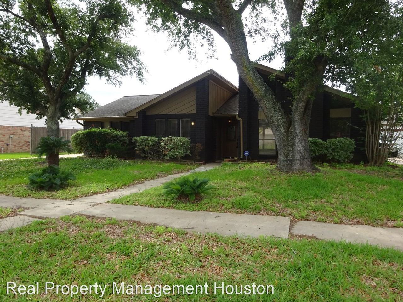 15223 La Paloma Dr - Photo 3 of 33