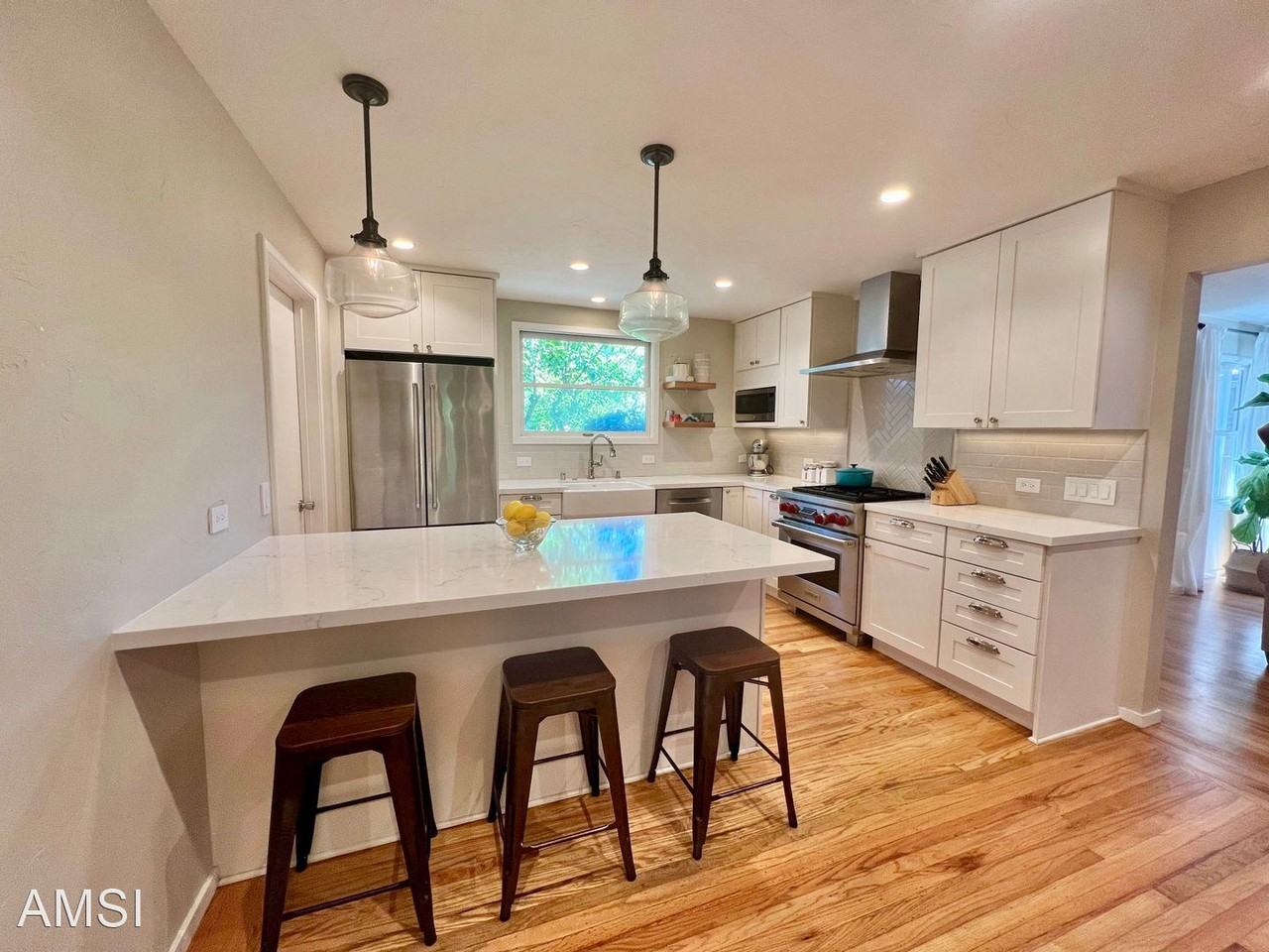 295 Butterfield Rd #4 - Photo 3 of 12