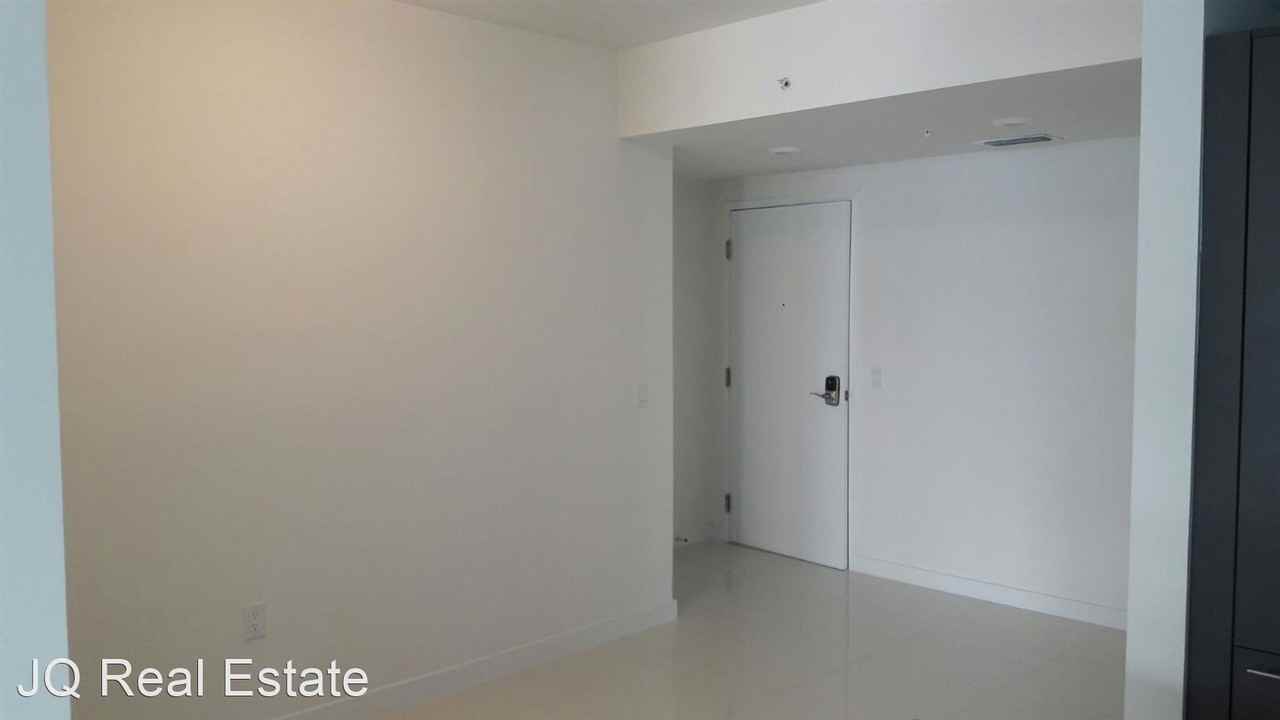 7661 NW 107 Avenue - Photo 2 of 9