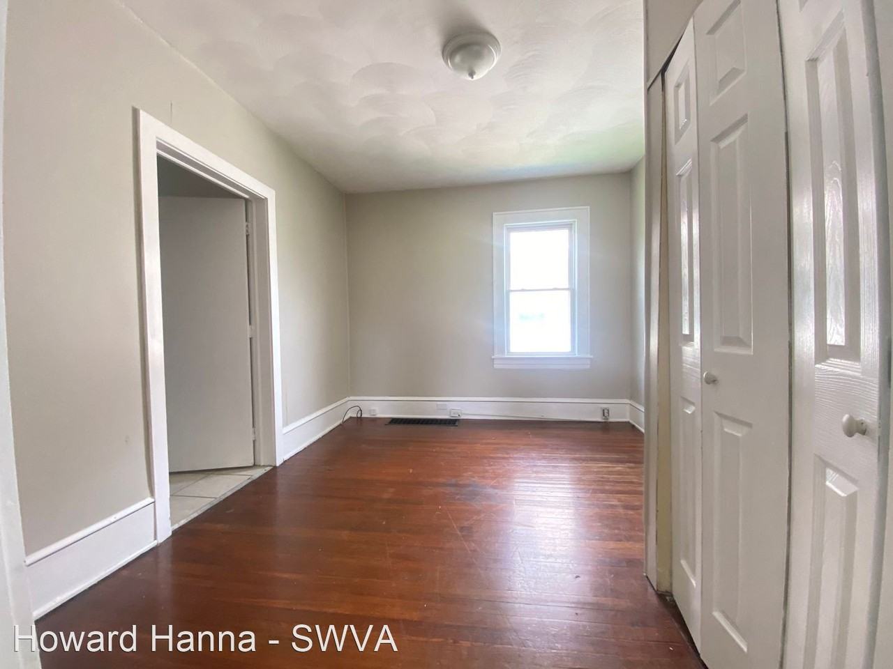 105 19th St Sw - Photo 3 of 8