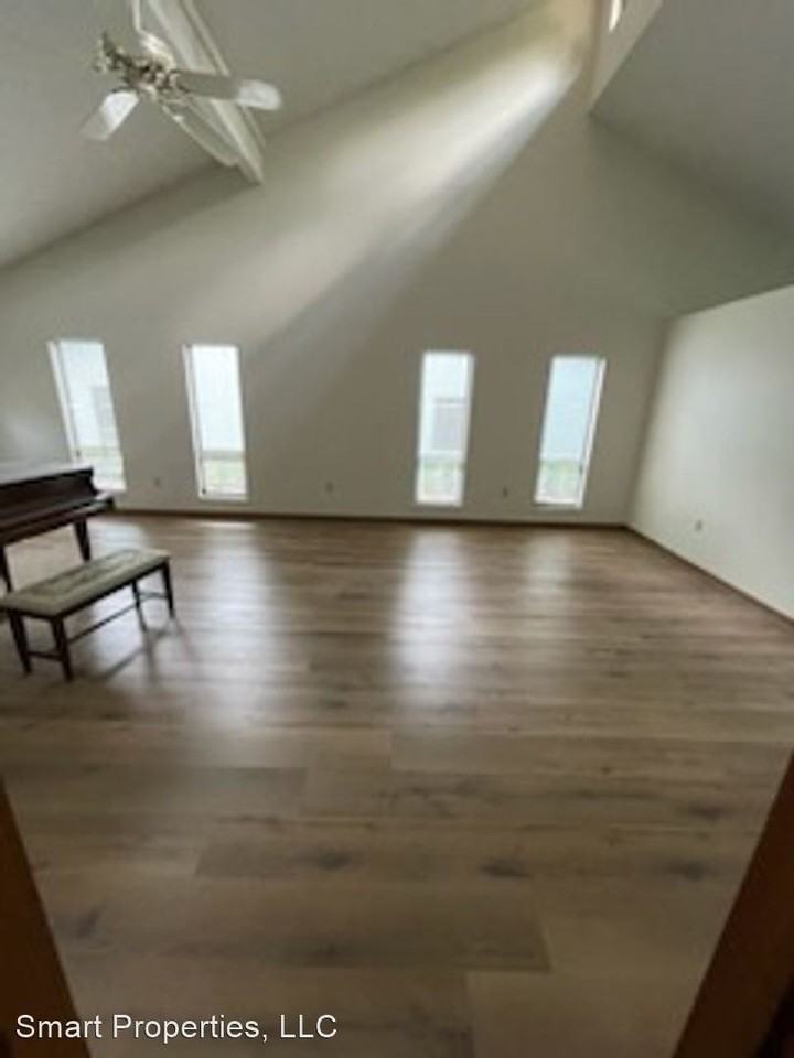 6784 Trail Ridge Dr #61A - Photo 3 of 21