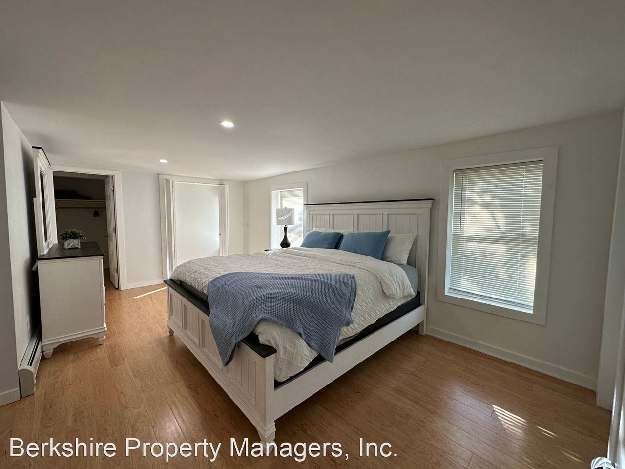 100 Depot St - Photo 2 of 36