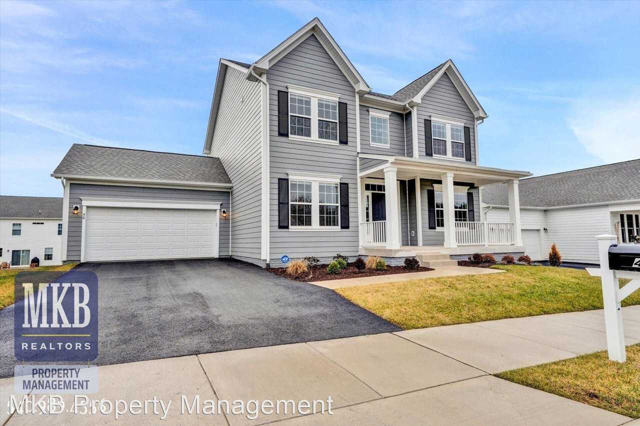 40 Viceroy St - Photo 2 of 39