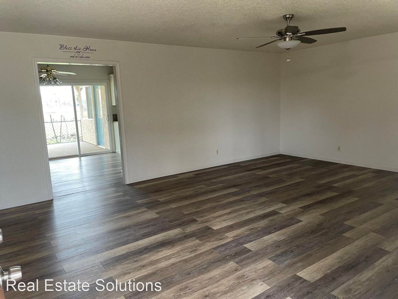 22101 Venzke Rd - Photo 3 of 23