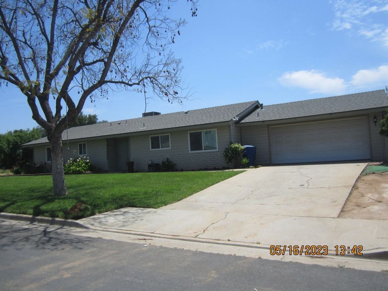 1510 Highridge St - Photo 2 of 37