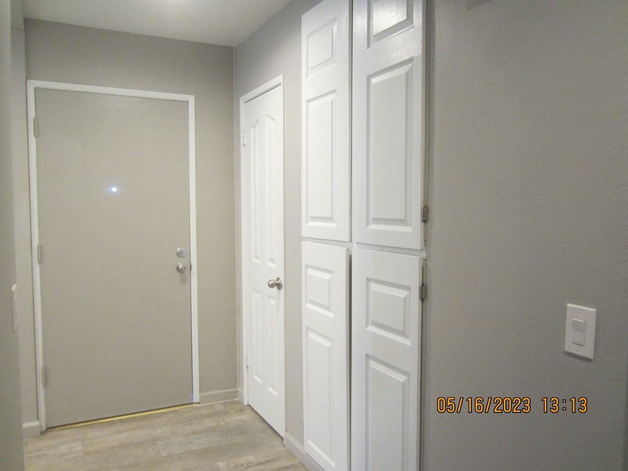 1510 Highridge St - Photo 3 of 37