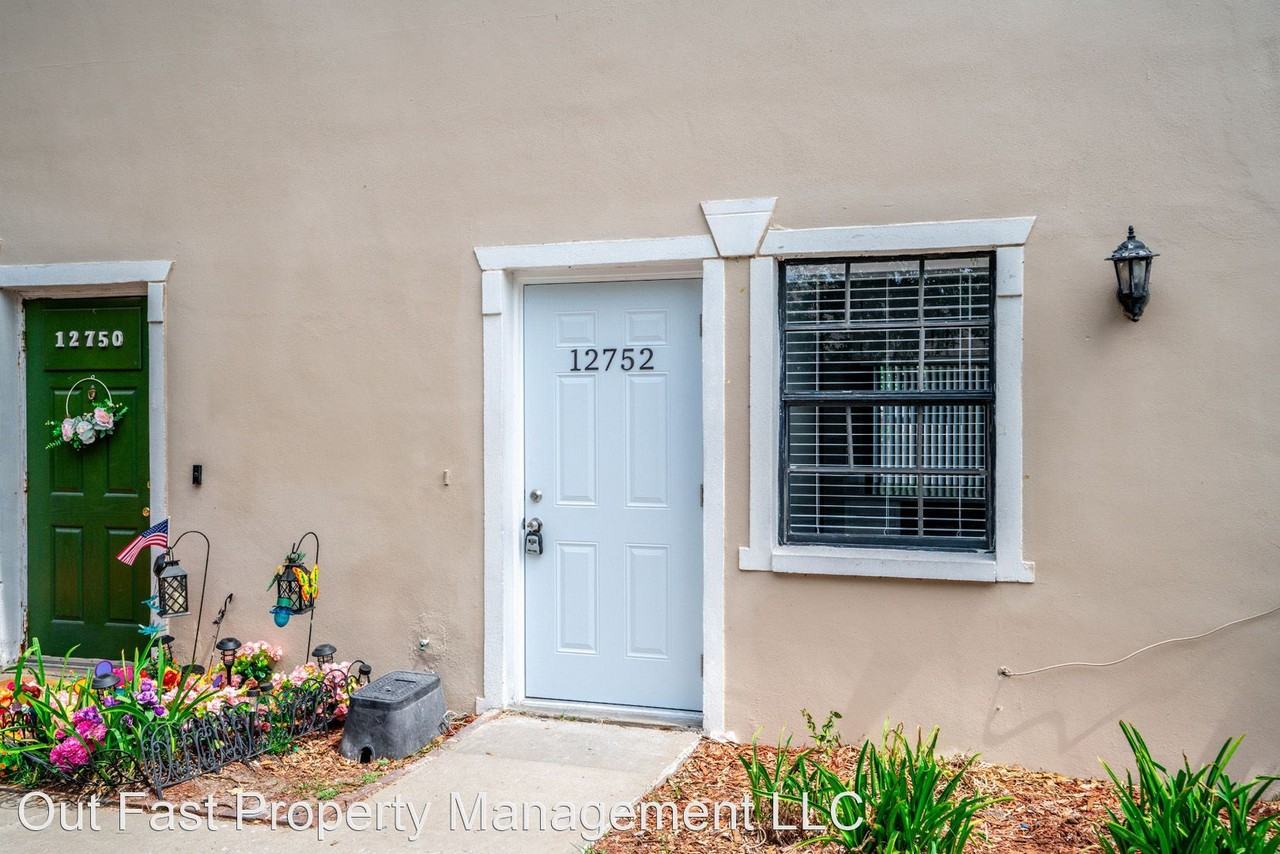 Palmer Circle - Photo 3 of 34