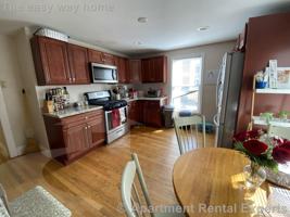 featured image of 279 Pearl St #1L