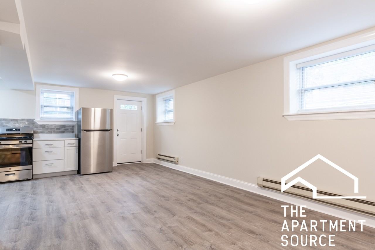 856 W George St #GDN - Photo 6 of 15