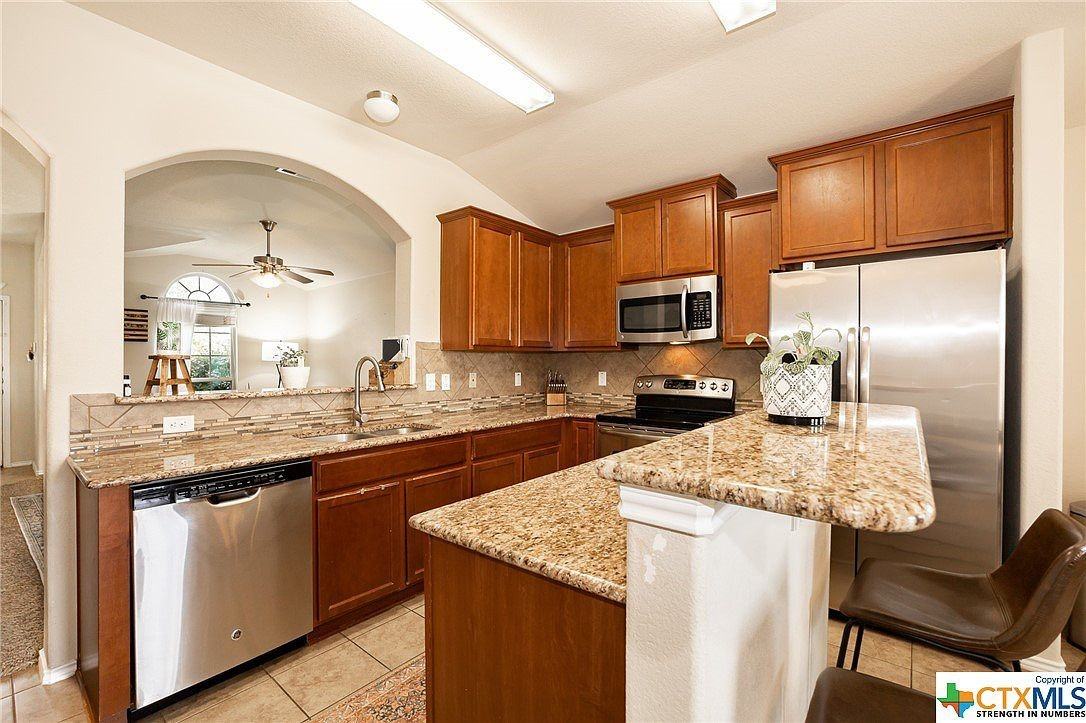 6502 Clear Brook Dr - Photo 5 of 24