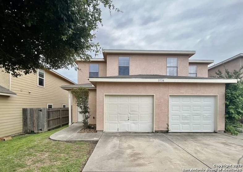 5734 Golf Hts 1, San Antonio, TX 78244 3 Bedroom Apartment for 1,350