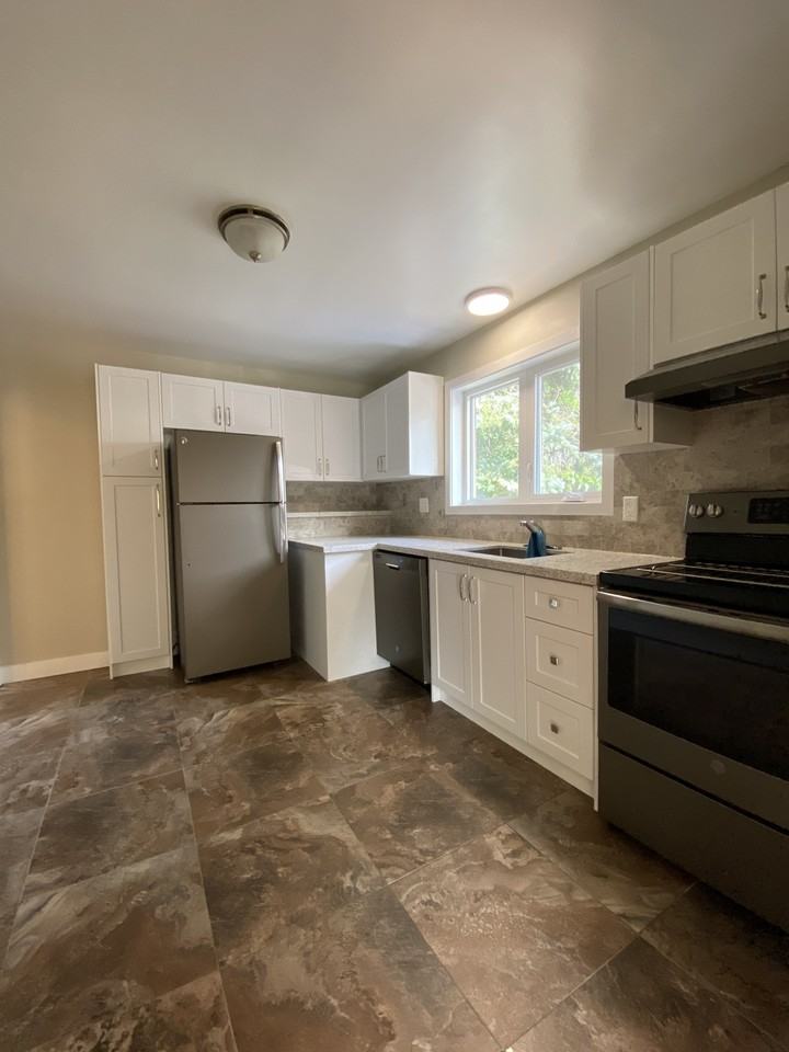 294 Woodsworth Road - Photo 2 of 24