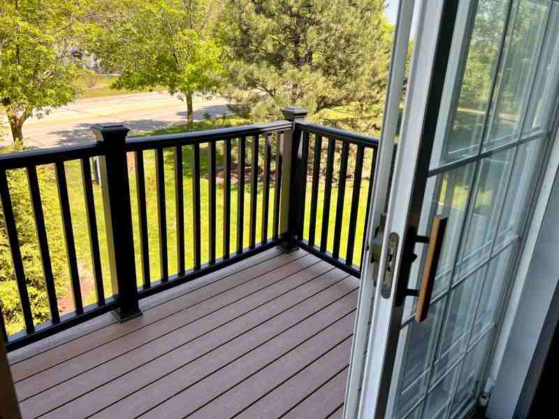 2406 Wilton Ln - Photo 2 of 19