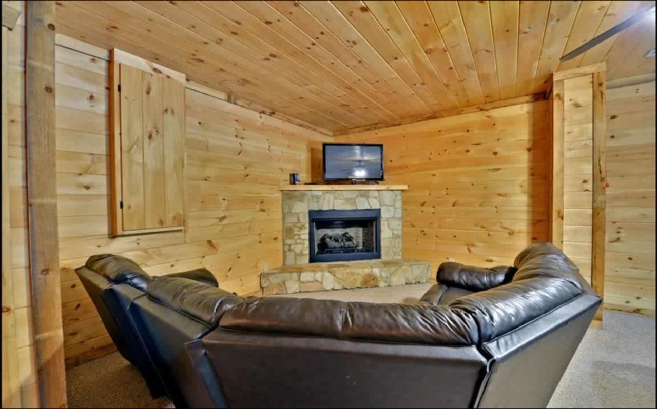 190 Brookwood Dr #NA - Photo 3 of 14
