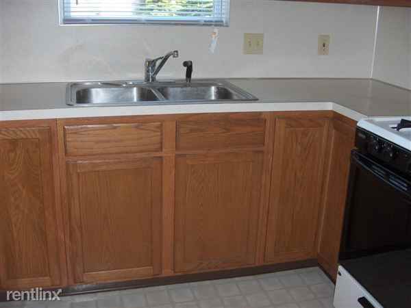 994 Cedar Run Ct NW - Photo 2 of 3