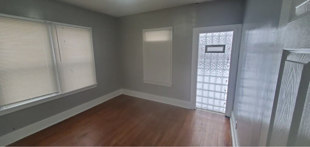 14883 Holmur Avenue #14883 - Photo 2 of 5