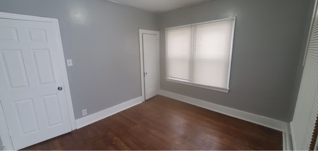 14883 Holmur Avenue #14883 - Photo 3 of 5