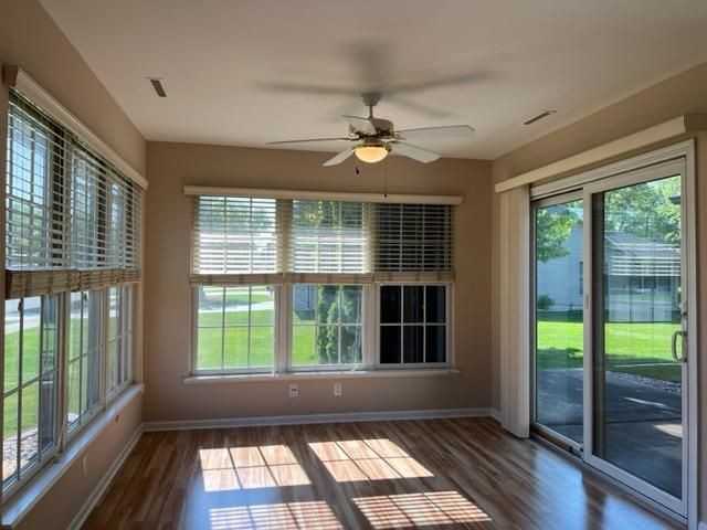 1554 Burlwood Ln - Photo 2 of 17