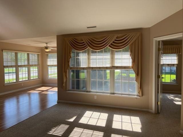 1554 Burlwood Ln - Photo 3 of 17