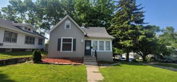 featured image of 2203 15th Ave #1