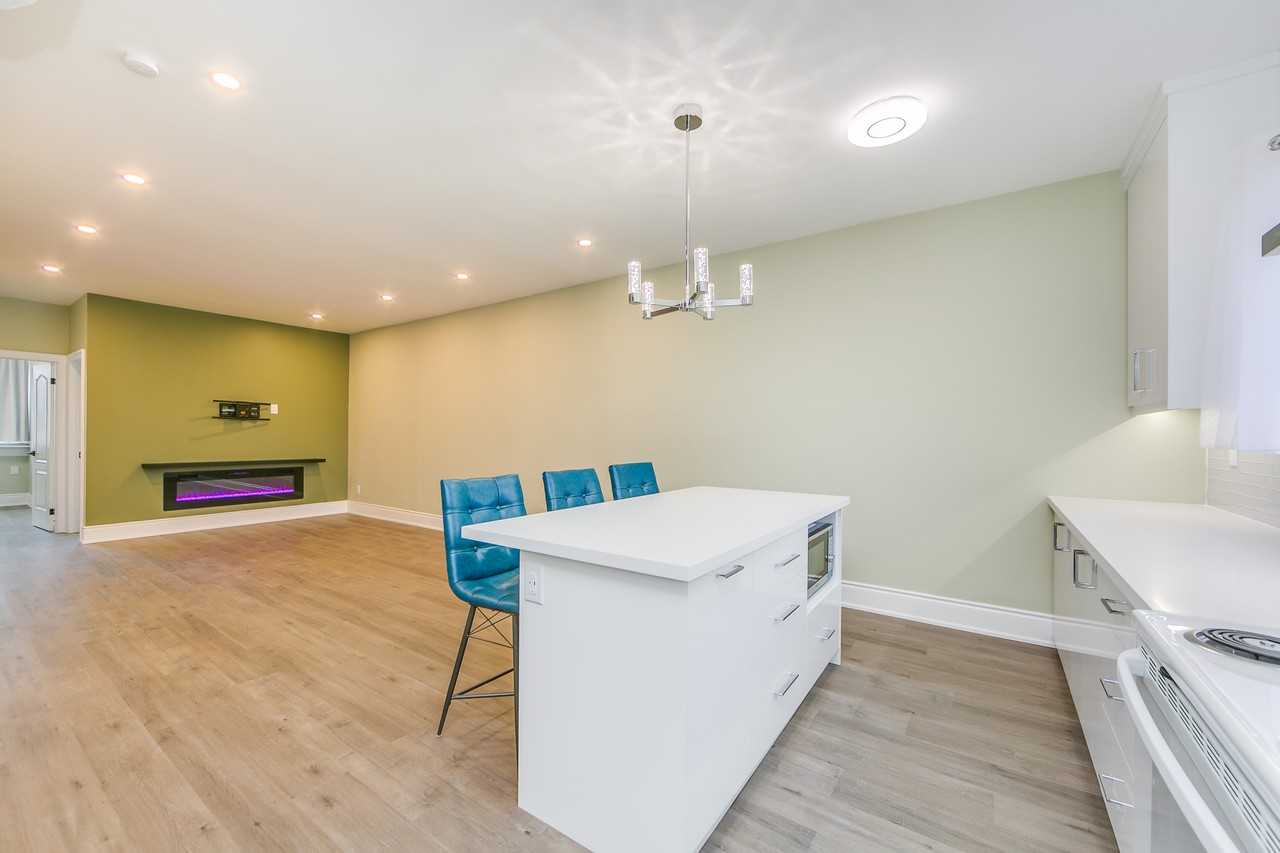 3373 Bloor Street West