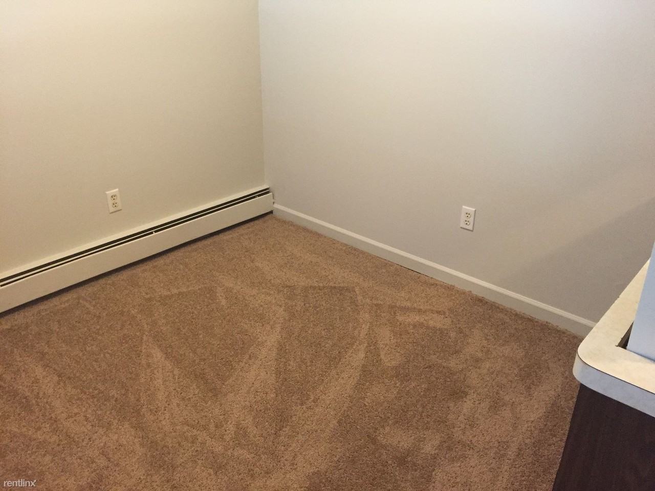 12640 Grand River Rd - Photo 3 of 9