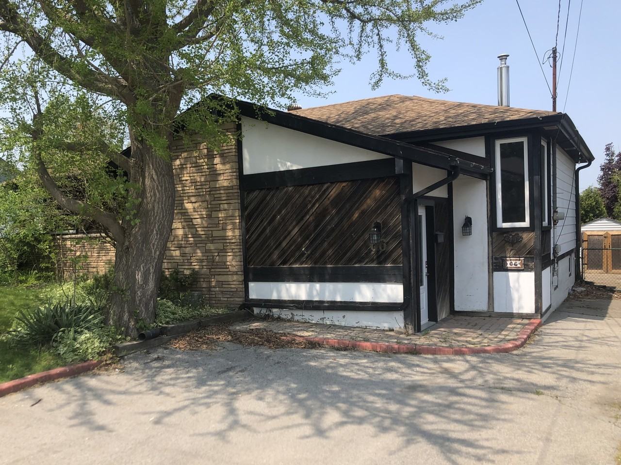 66 Kennedy Avenue Apartments 66 Kennedy Ave, Hamilton, ON L9B 1C5