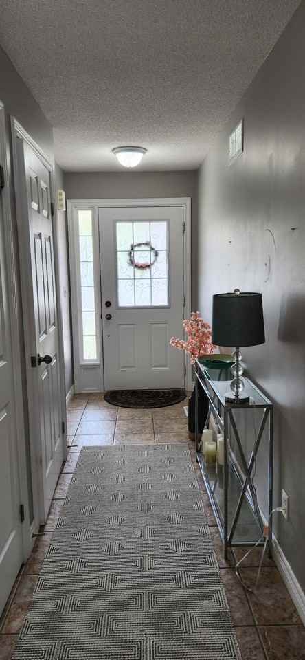 274 Vincent Dr Ayr - Photo 2 of 14