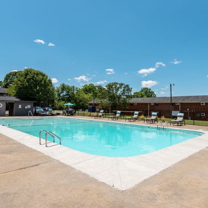 Cedar Ridge Apartments 3646 Cedar Springs Dr, WinstonSalem, NC 27107