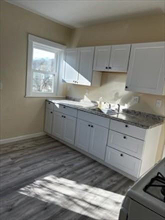 3952 Washington Street #3 - Photo 3 of 11