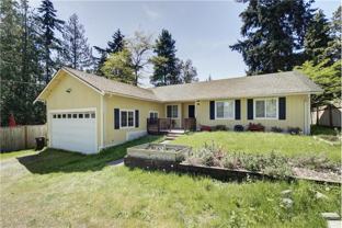 11341 8th Ave Ne - Photo 1 of 1