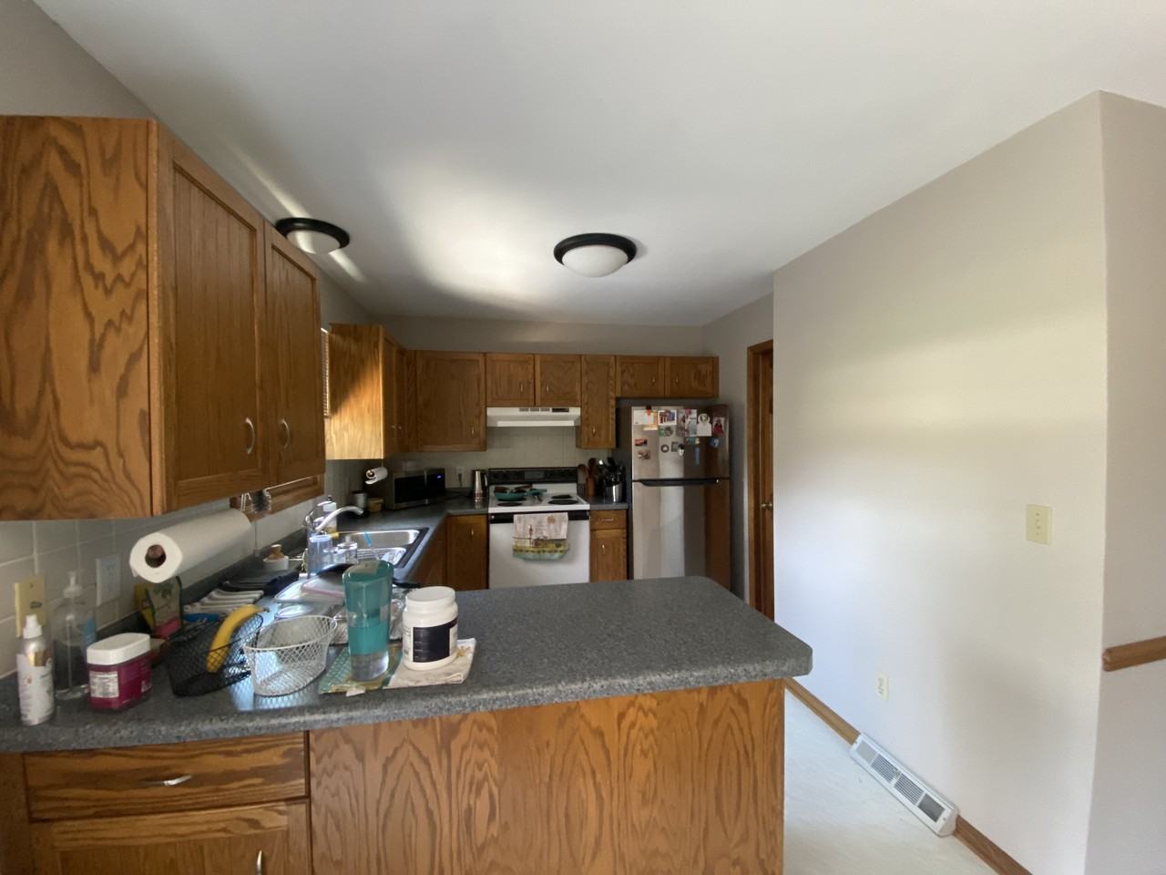 1805 Stardust Drive - Photo 3 of 6