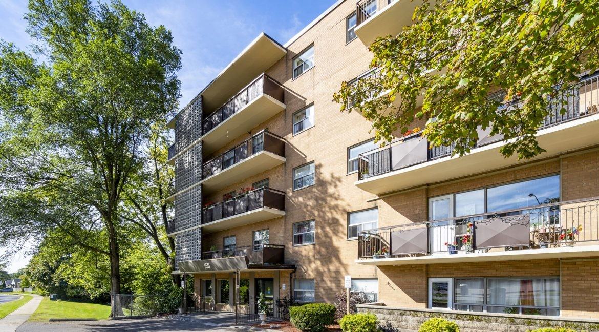 150 Culford Rd - Photo 2 of 28