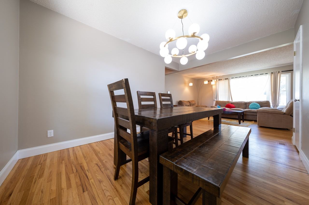 9924 Columbus Ave S #1 - Photo 6 of 31