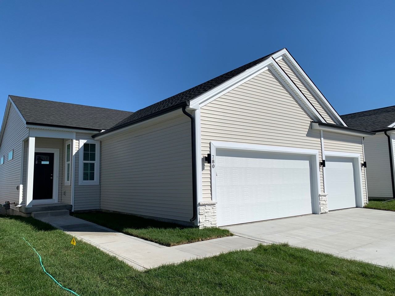 780 Mcintosh Ct Ne #1 - Photo 2 of 21