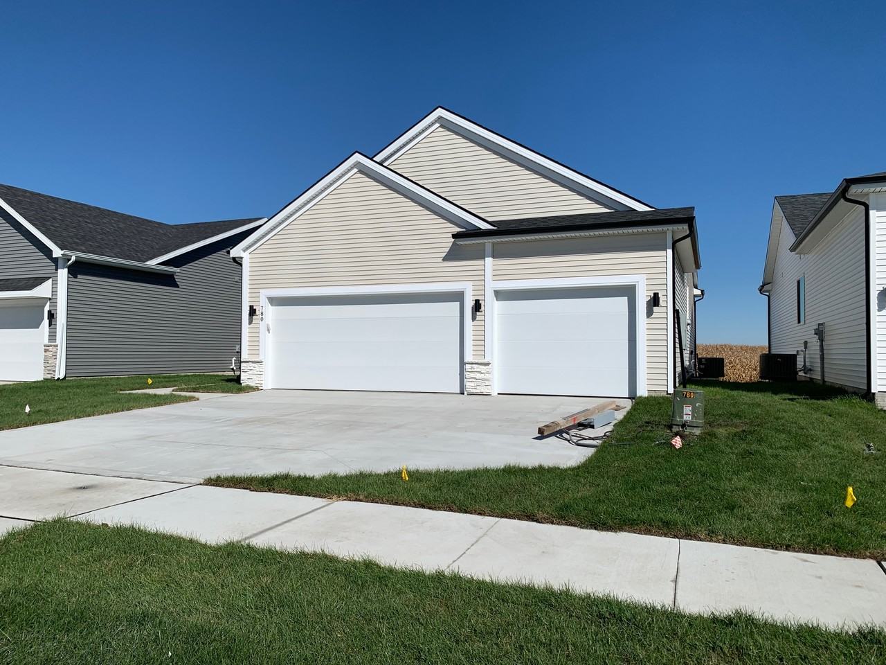 780 Mcintosh Ct Ne #1 - Photo 3 of 21