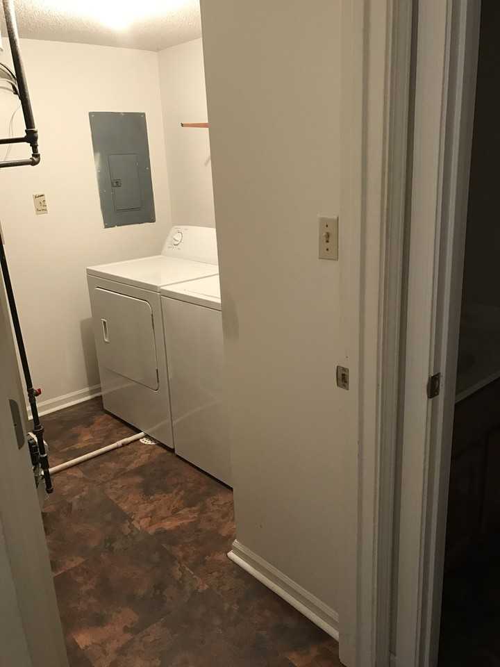 3809 Hermitage Rd #3809 - Photo 7 of 11