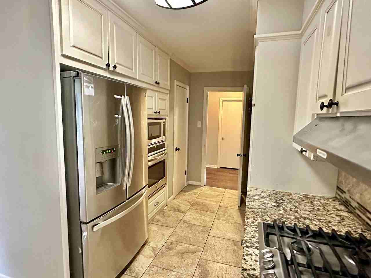 1926 Laurelwood Dr #1 - Photo 5 of 41