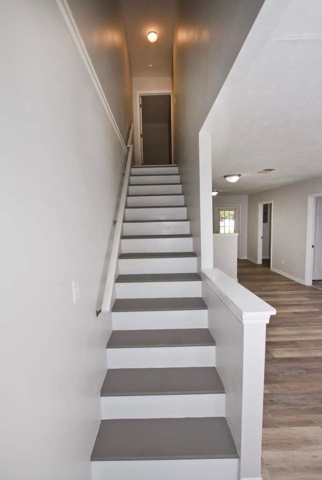 216 Sycamore St #B - Photo 5 of 12