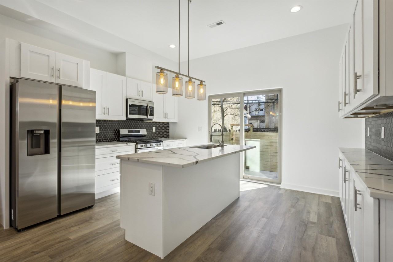 57 N Conestoga St #1 - Photo 4 of 10