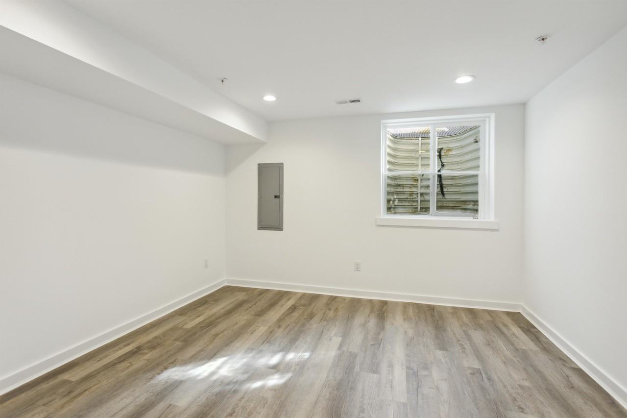 57 N Conestoga St #1 - Photo 5 of 10