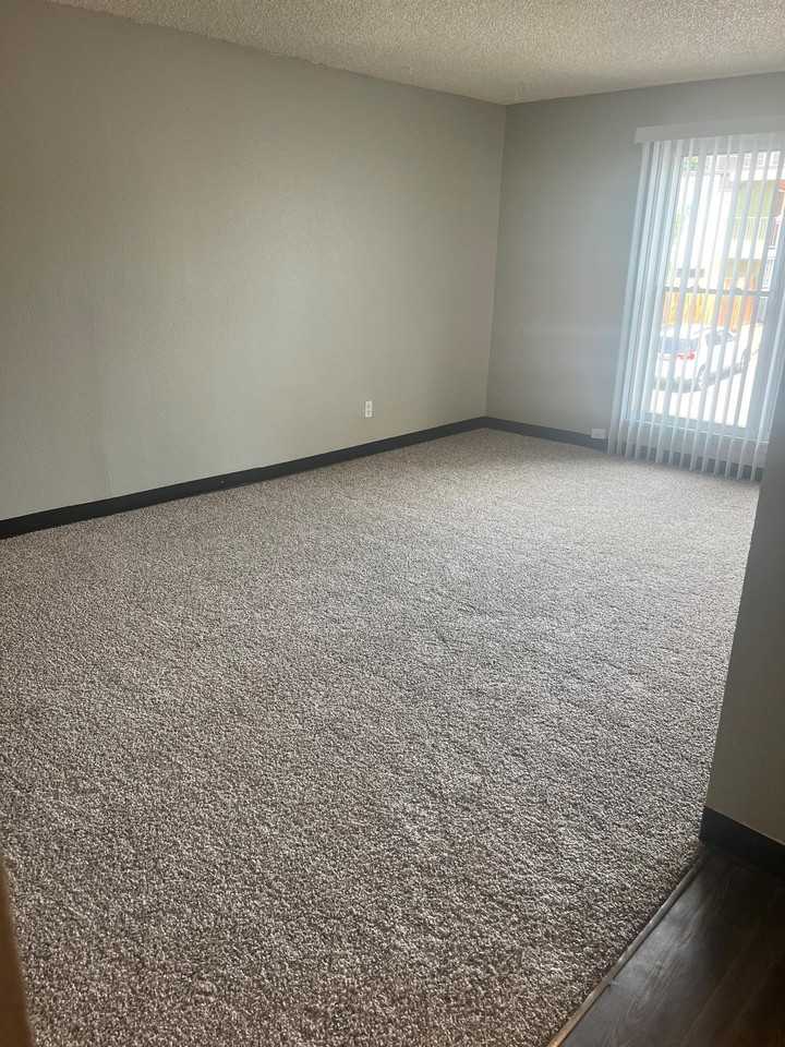 1300 Milky Way - Photo 7 of 50