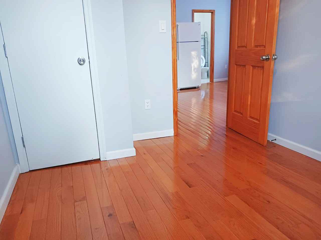 East 21st Street #2f - Photo 5 of 10