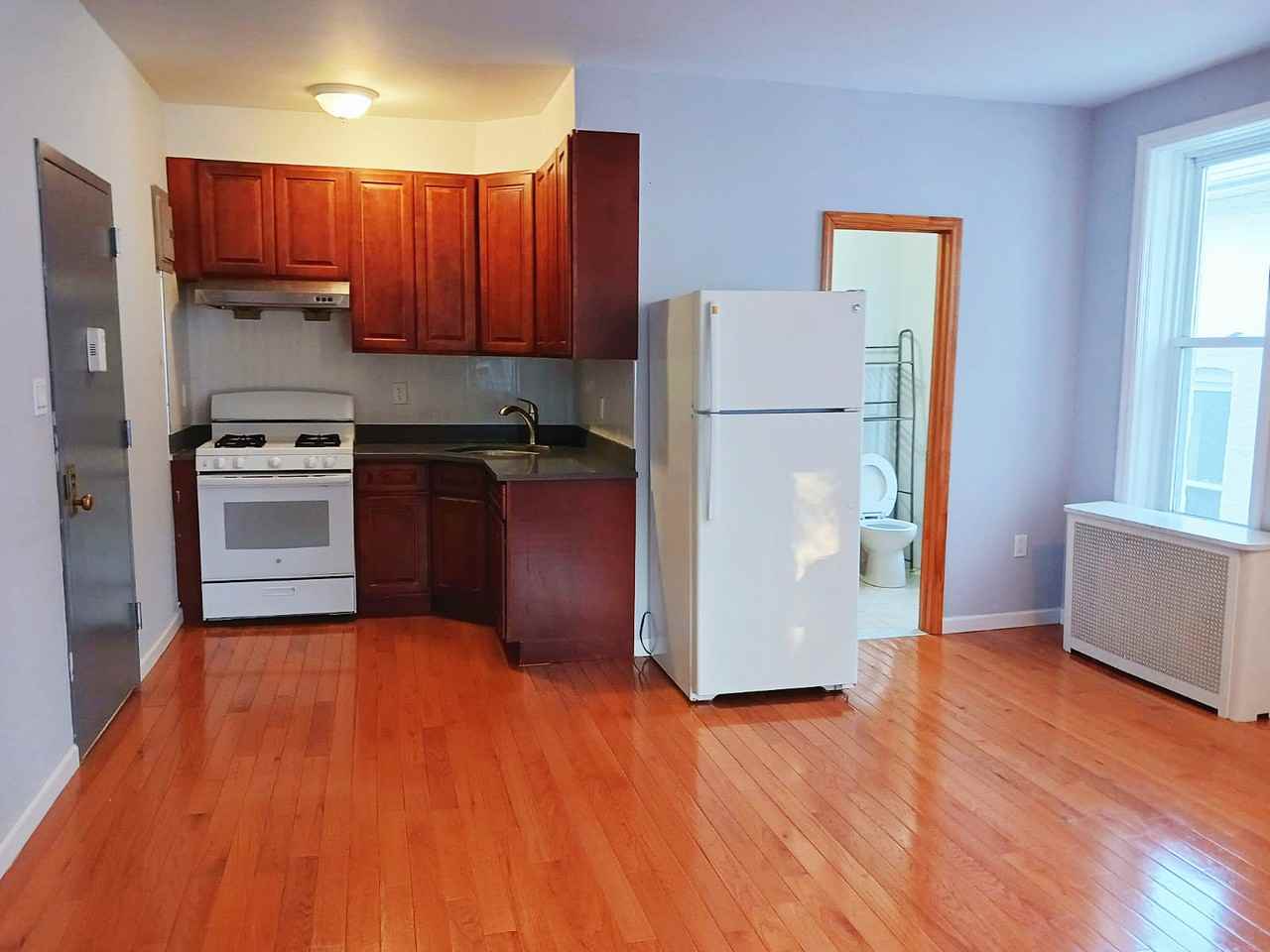 East 21st Street #2f - Photo 2 of 10