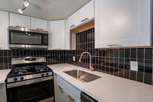 featured image of 1415 E Apache Blvd