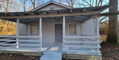 898 Lake Creek Rd - Photo 3 of 10